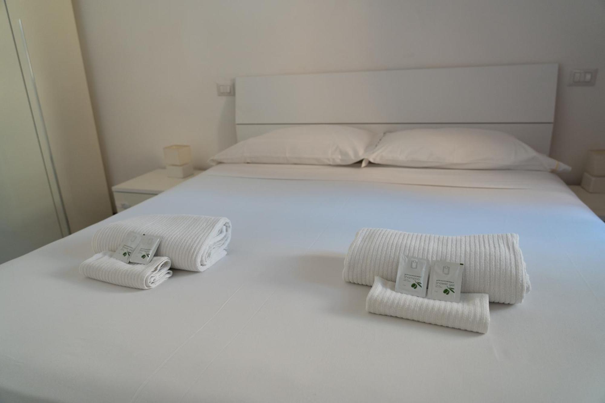 Hotel Vm Rom Exteriör bild